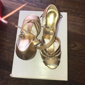 ALDO- Frowill Gold Heel TStrap